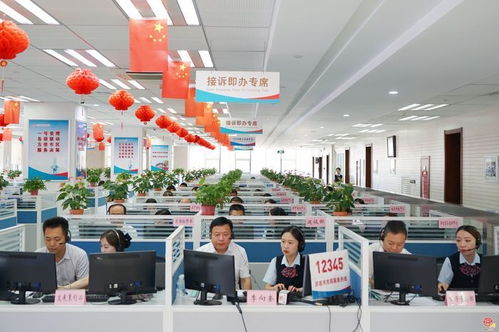 國(guó)網(wǎng)濟(jì)南供電公司到12345熱線接聽市民來(lái)電